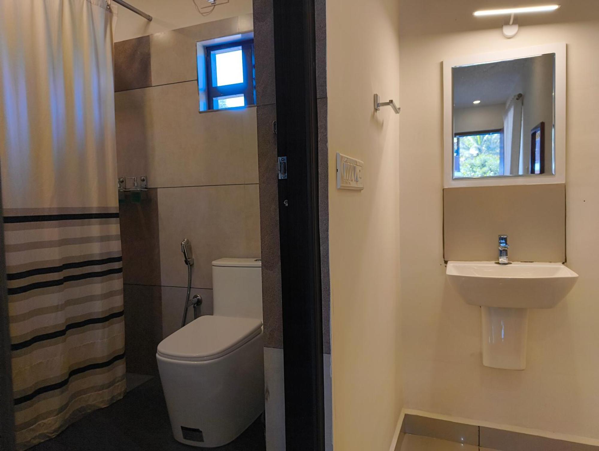 Oriole Homestay Thekkady Ngoại thất bức ảnh
